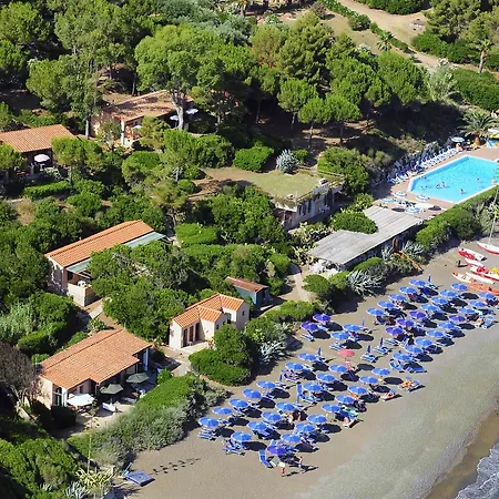 Capo Sud فندق 3*