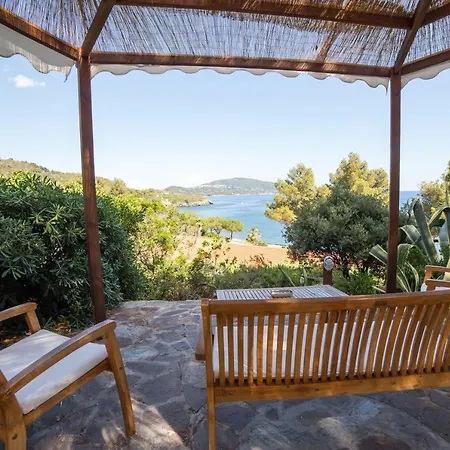 Capo Sud 3* 라코나